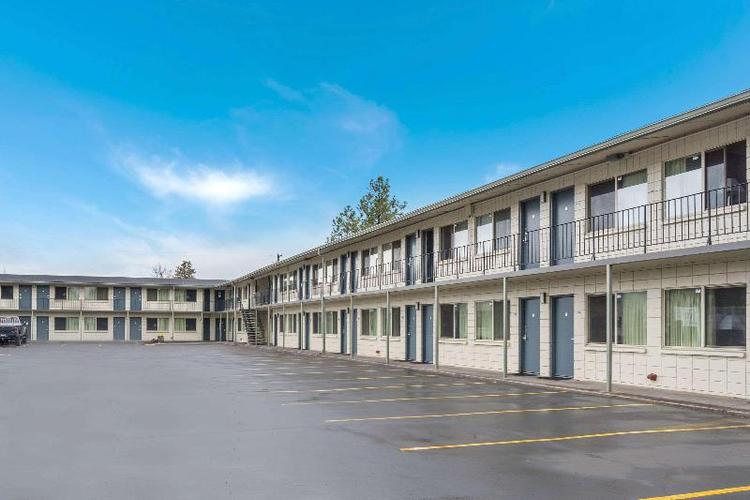Bend Inn Suites
