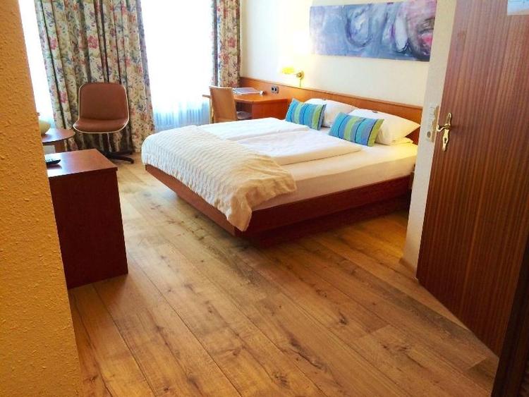 Maxhotel