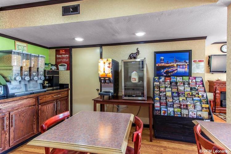 Econo Lodge