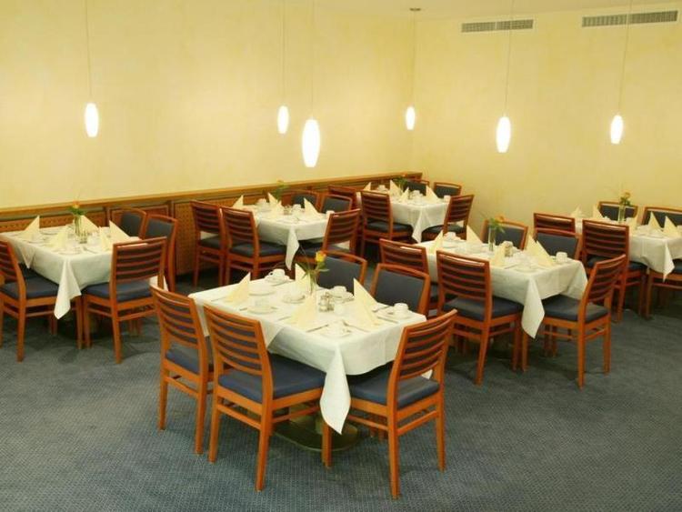 Top Hotel Senator Munich