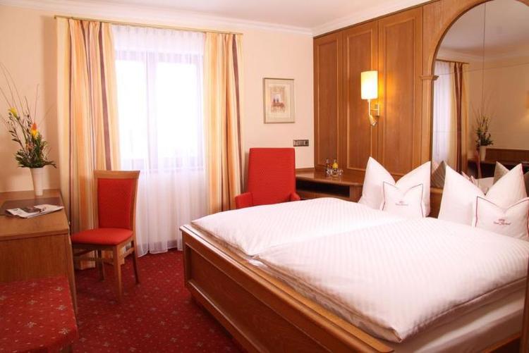 Hotel Am Schlosspark Zum Kurfurst