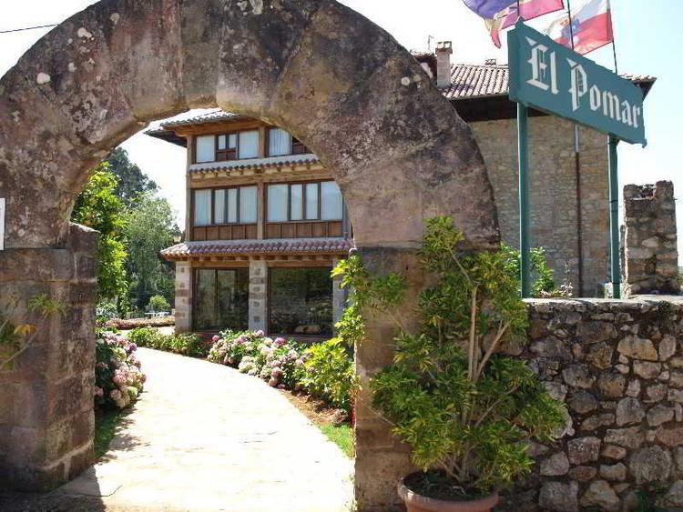 Hosteria el Pomar