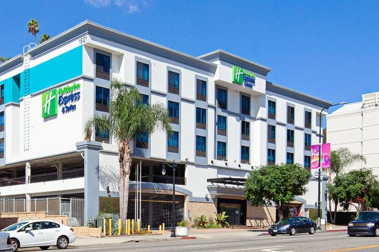 Holiday Inn Express Hollywood Walk of Fame