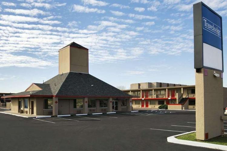 Econo Lodge Phoenix North I-17