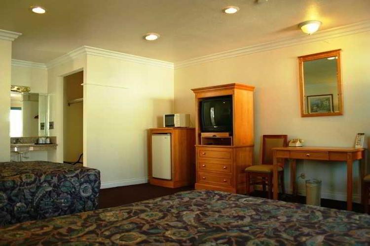 Regency Motel