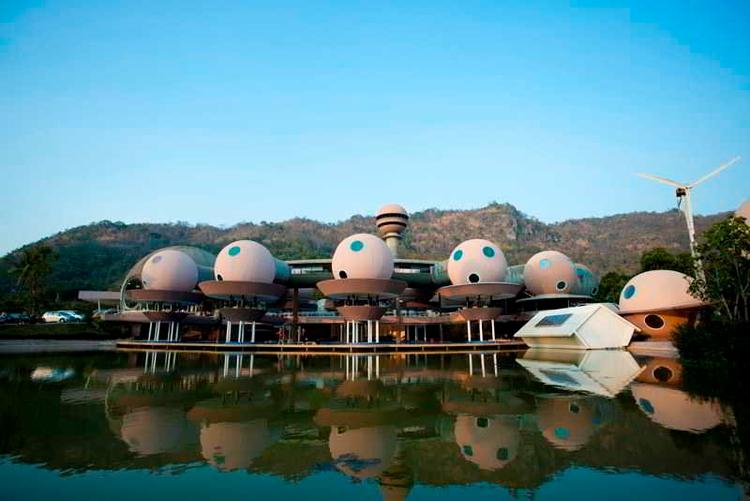 DNA Resort & Spa