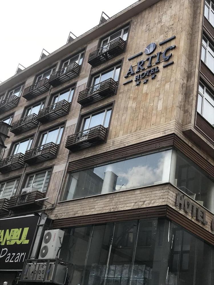 Artıç Hotel
