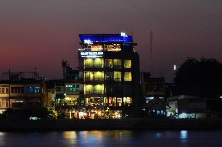 Baan Wanglang Riverside Bangkok