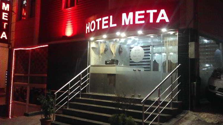 Meta Hotel
