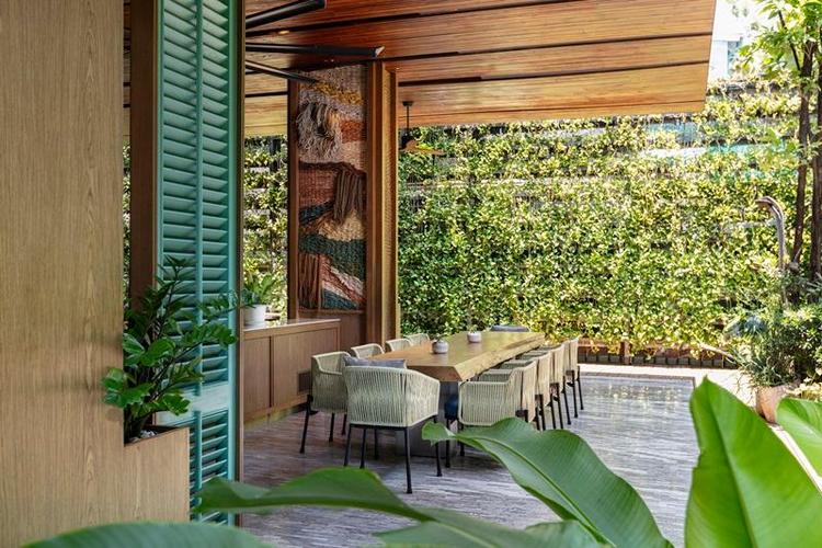 Ad Lib, Bangkok