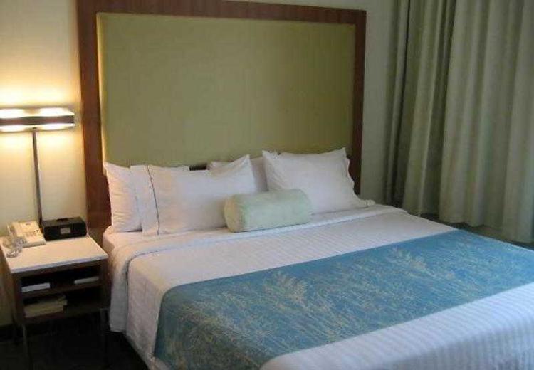 SpringHill Suites Lawrence Downtown