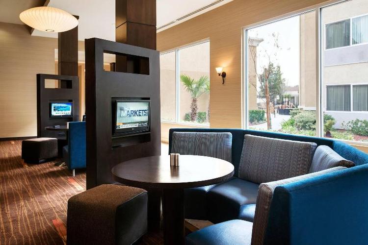 Courtyard by Marriott Sacramento Cal Expo