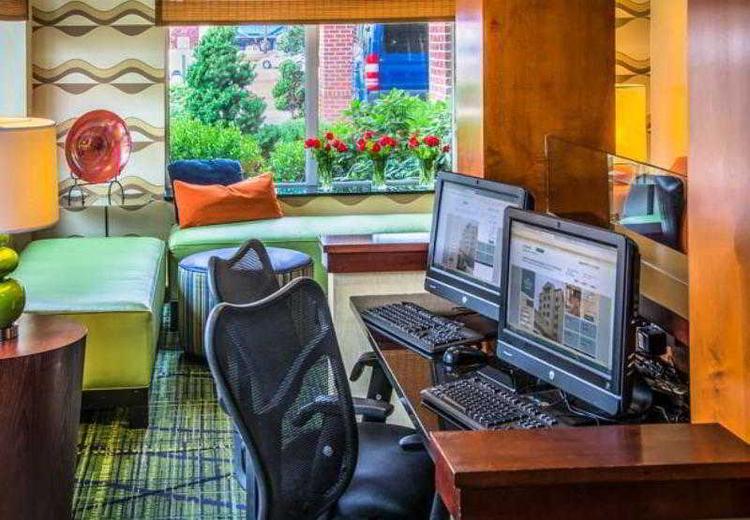 Fairfield Inn & Suites Washington, DC/New York Av.