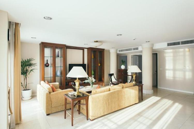Thomson Residence Bangna
