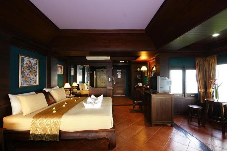 Sea Breeze Resort