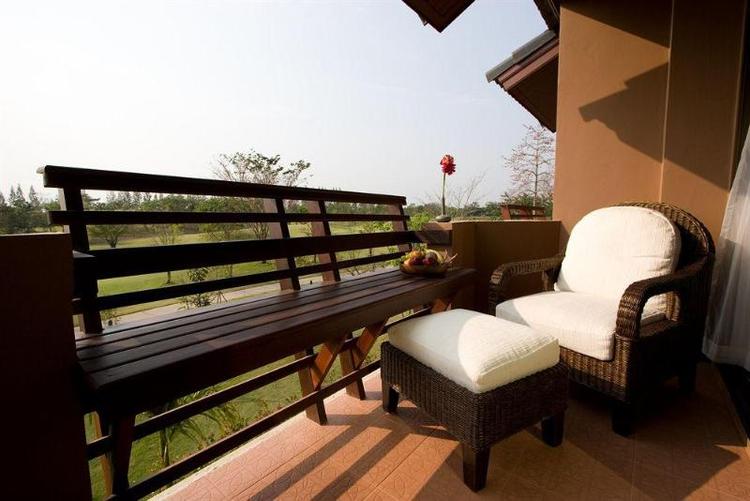 Mae Jo Golf Resort And Spa