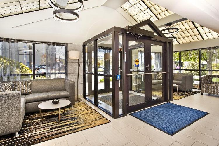 Holiday Inn Express Boston - Waltham