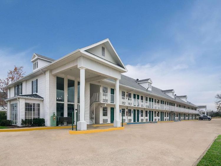 Econo Lodge Branson Theater District