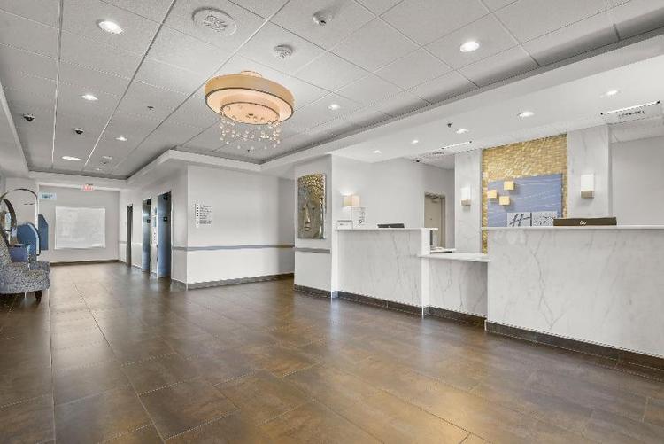 Holiday Inn Express & Suites Gonzales