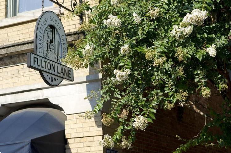 Fulton Lane Inn