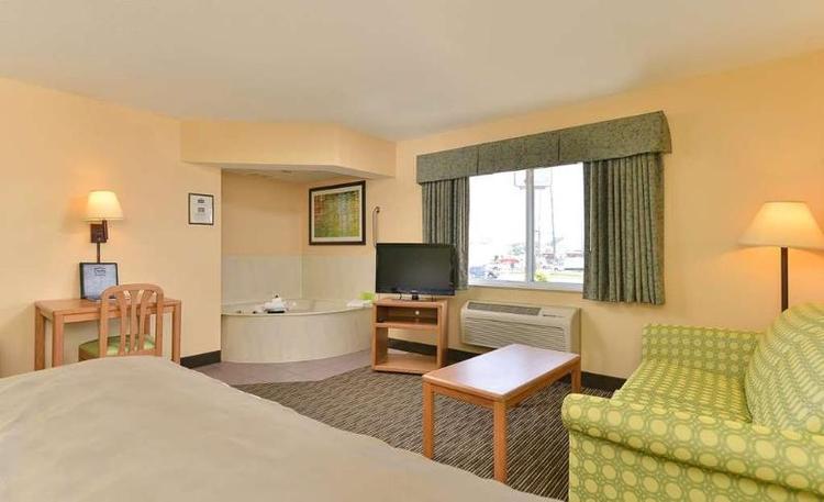 AmericInn by Wyndham Rehoboth Beach