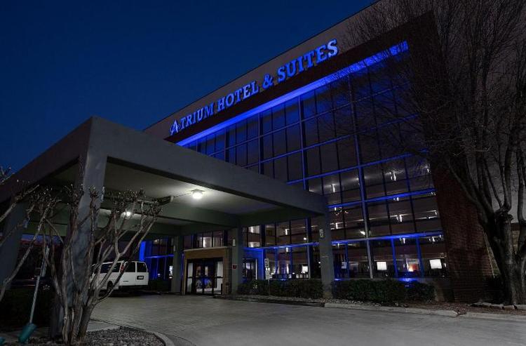 Atrium Hotel & Suites