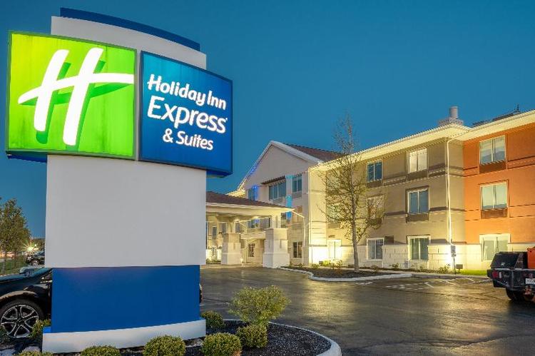 Holiday Inn Express & Suites Greenville