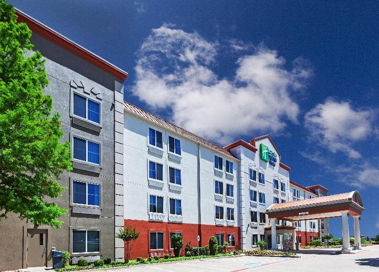 Holiday Inn Express Hotel & Suites Dallas Lewisvil