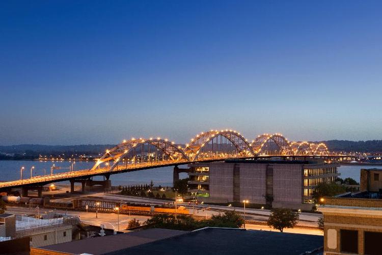 Holiday Inn Rock Island - Quad Cities