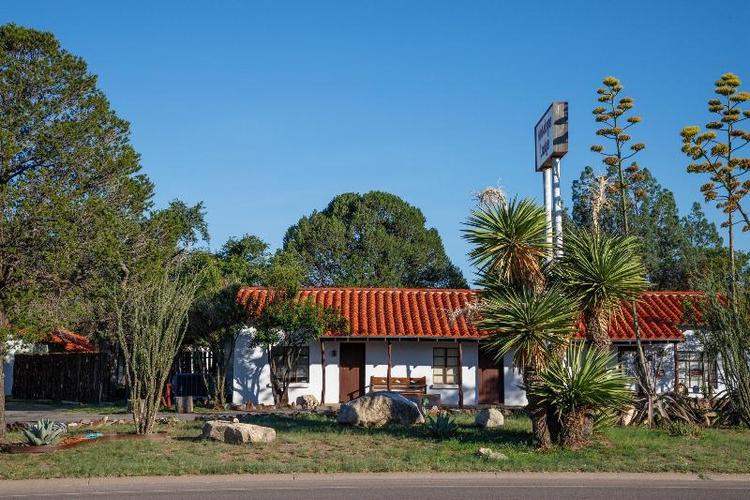 Antelope Lodge Alpine