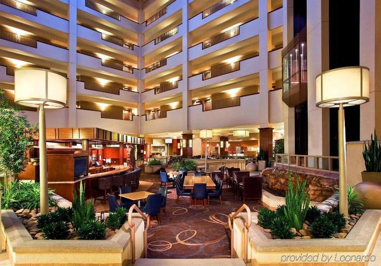 Sheraton Sioux Falls & Center