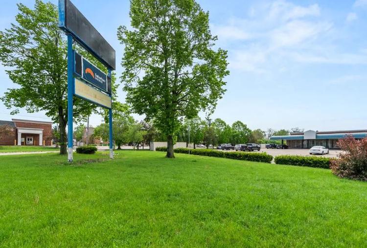 Suburban Studios Fairborn - Dayton