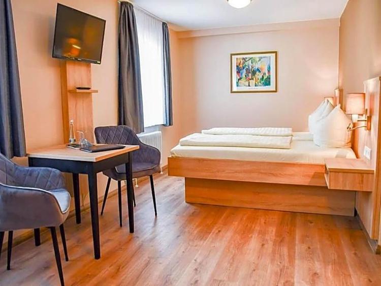 Kurgarten-Hotel