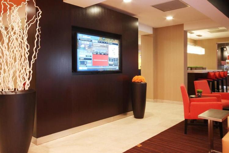 Courtyard by Marriott Flint