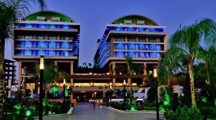 Adenya Hotel & Resort