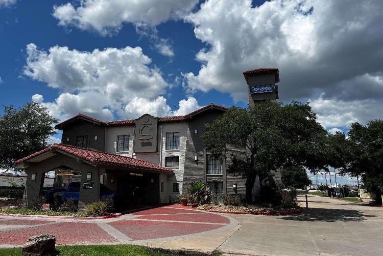 Travelodge by Wyndham Houston Cy-Fair
