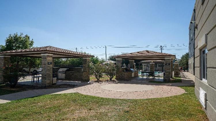 Candlewood Suites Baytown