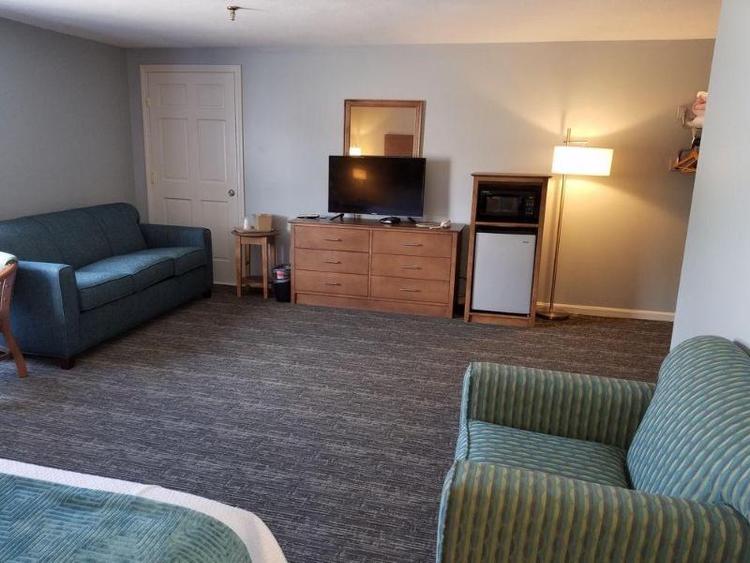 Hampton Village Resort