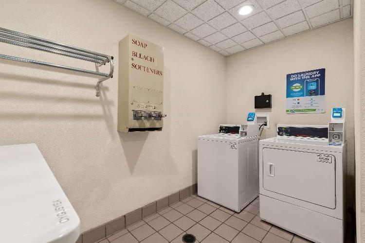 Ramada by Wyndham Harrisburg/Hershey Area