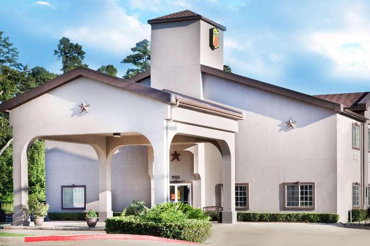 Super 8 by Wyndham Huntsville