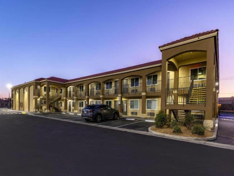 SureStay Plus Hotel by Best Western Hesperia