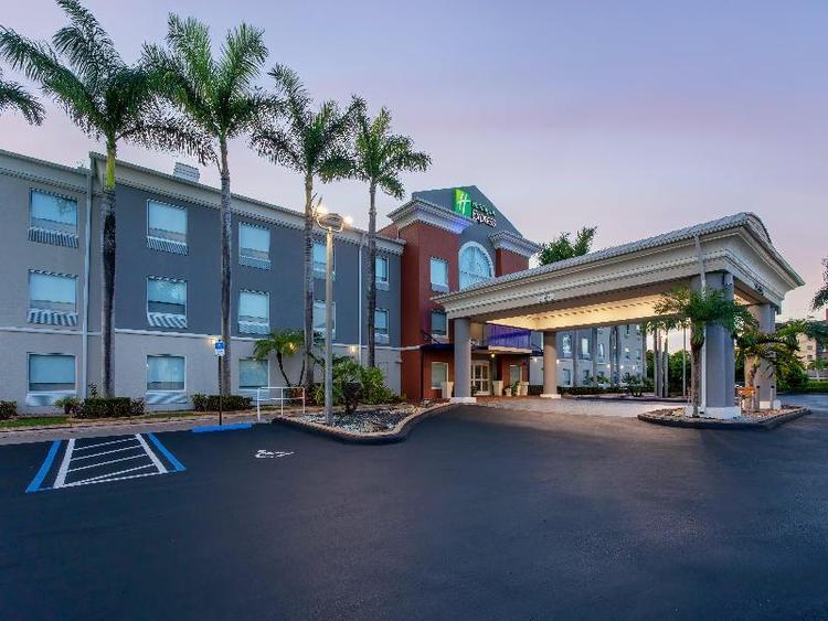 Holiday Inn Express Hotel & Suites Florida City-Ga