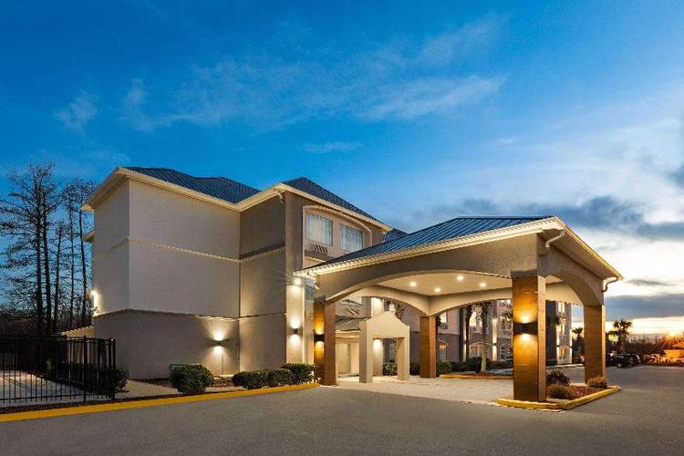 La Quinta Inn & Suites Houma