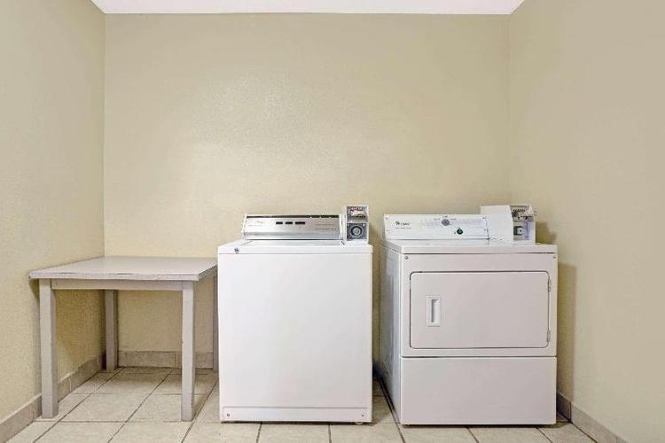 Microtel Inn & Suites by Wyndham Houston