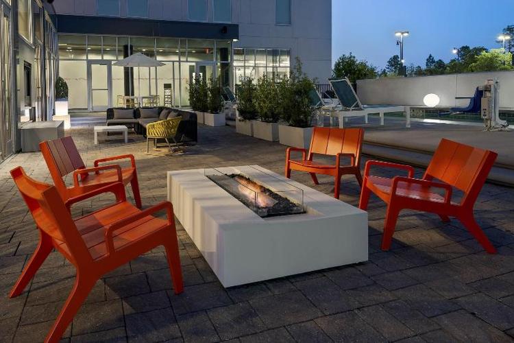 Aloft Jacksonville Airport