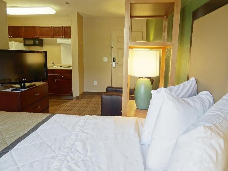 Extended Stay America Jacksonville - Deerwood Park
