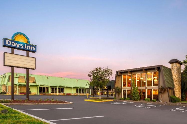 Days Inn by Wyndham Klamath Falls