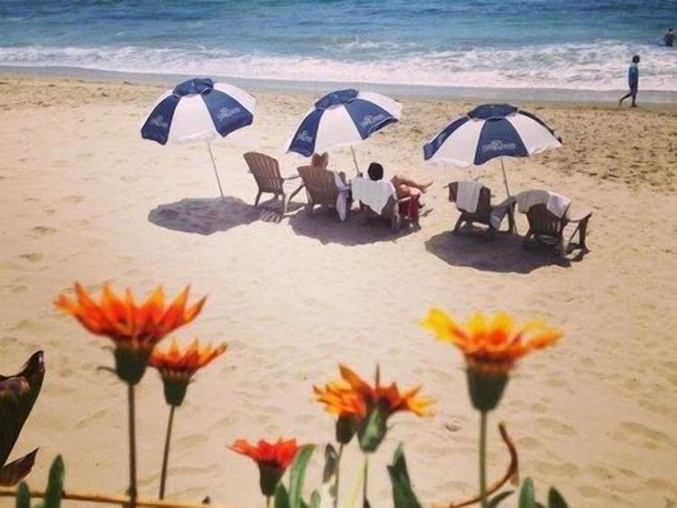 Capri Laguna Inn On The Beach