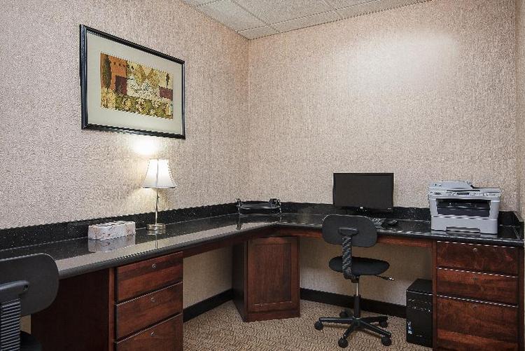 Holiday Inn Express Lafayette East