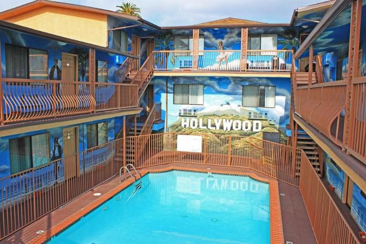 Hollywood Inn Express North